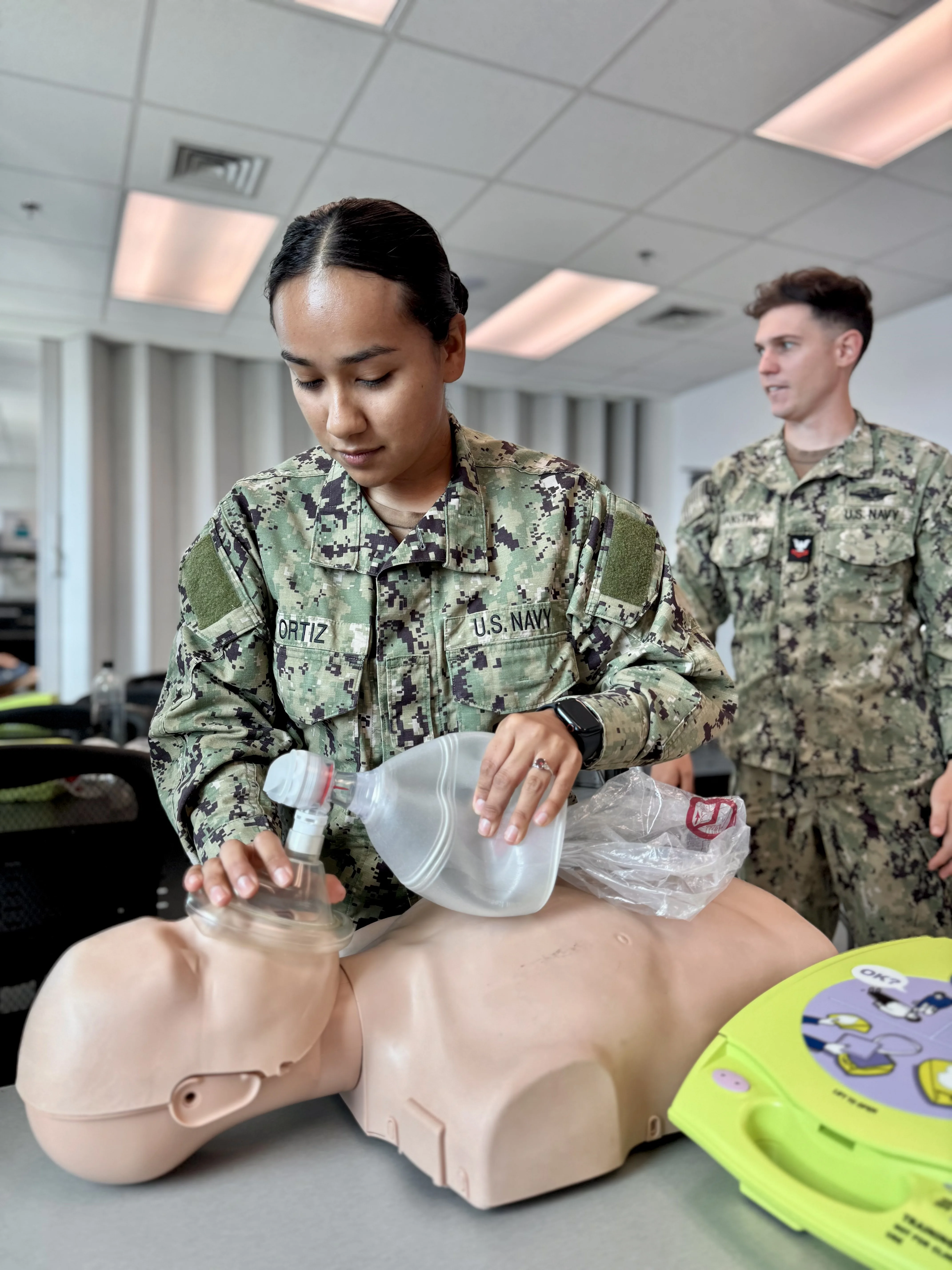 bag valve mask ventilation — Basic Life Support Course Helps Guantanamo Bay Sailors Respond to Emergencies with Confidence (8895957)
